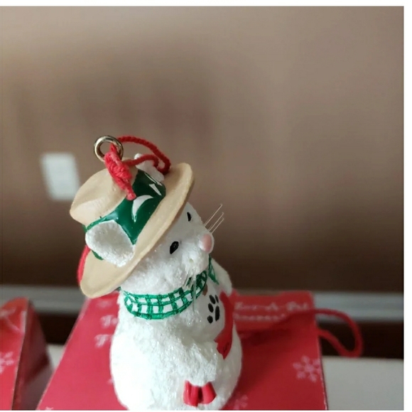 Vintage 2000 PET HOLIDAY Christmas Tree Ornament - Picture 8 of 10